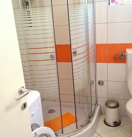 Mirela Apartman