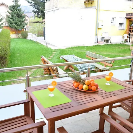 Mirela 아파트 사라예보