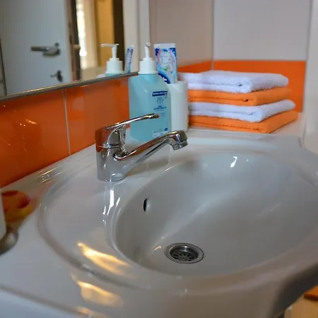Apartment Mirela *