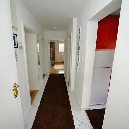 Mirela 아파트 사라예보